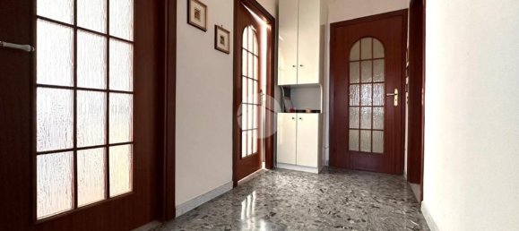 4 rooms Apartment in Naples, Italy No. 268061 31