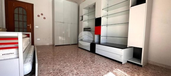 4 rooms Apartment in Naples, Italy No. 268061 28