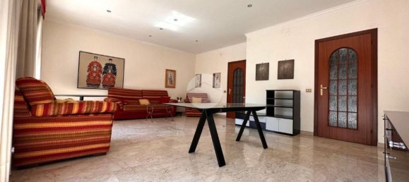 4 rooms Apartment in Naples, Italy No. 268061 10