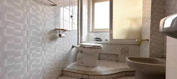 4 rooms Apartment in Naples, Italy No. 268061 27