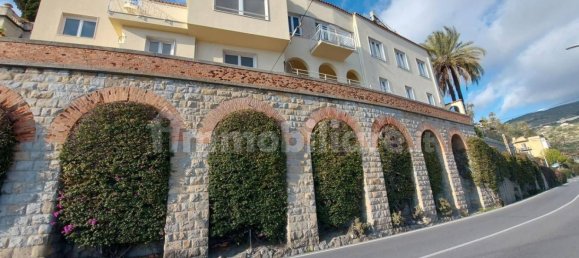 3 bedrooms Apartment in Bordighera, Italy No. 319261 6