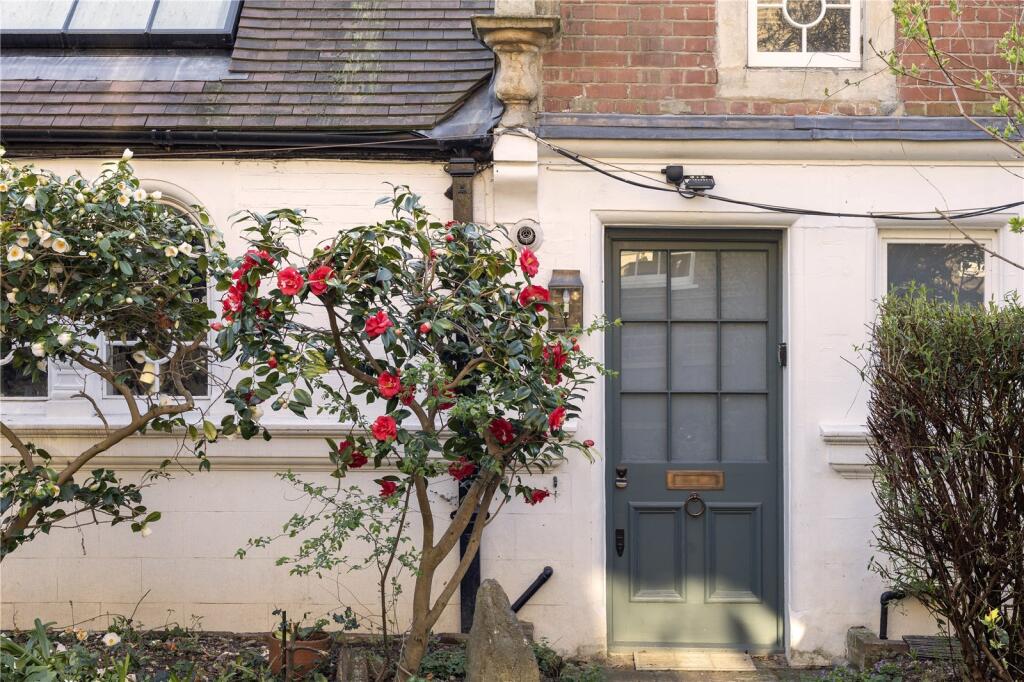 1 bedroom House in London, United Kingdom No. 5210