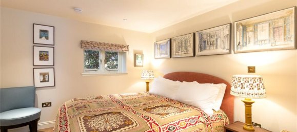 1 bedroom House in London, United Kingdom No. 5210 4