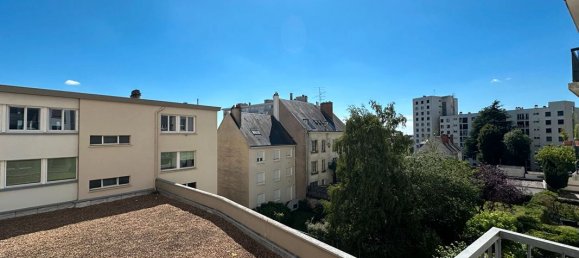 Apartamento de 1 dormitorio en Orleans, France No. 101778 3