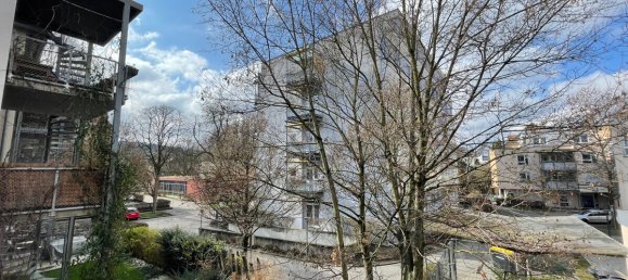 Квартира с 3 комнатами в Баден-Вюртемберг, Германия № 30257 6