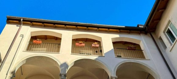 5غرفة شقة في L'Aquila, Italy رقم 117629 2