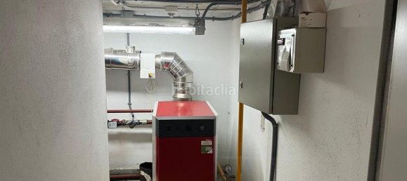 1294m² Warehouse in Vigo, Spain No. 38471 28