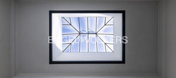 881m² Building in Lisbon, Portugal No. 76459 16