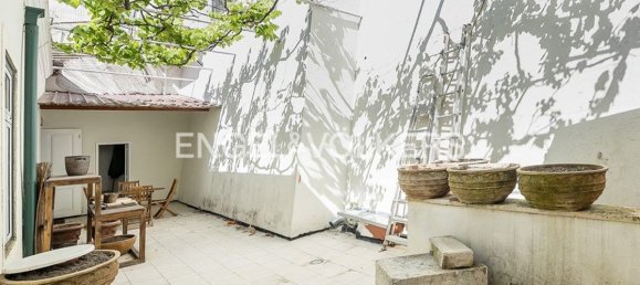 881m² Building in Lisbon, Portugal No. 76459 19