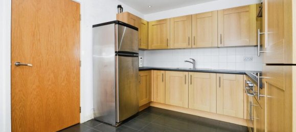 1 bedroom Apartment in London, United Kingdom No. 6382 10