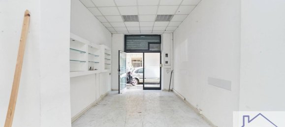 1-Zimmer Gewerbliche Immobilie in Rome, Italy, Nr. 236129 2