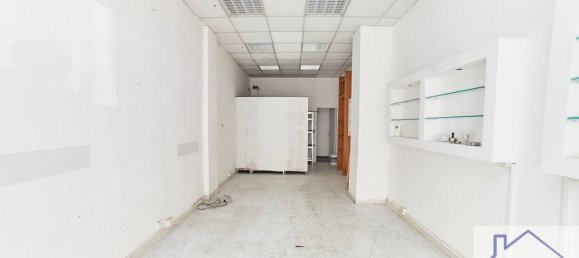 1-Zimmer Gewerbliche Immobilie in Rome, Italy, Nr. 236129 9
