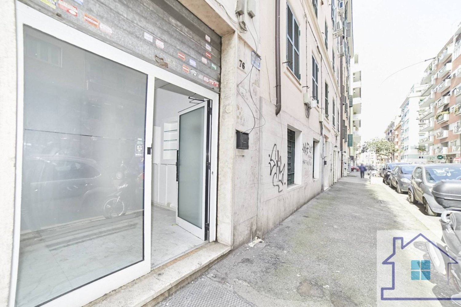 1-Zimmer Gewerbliche Immobilie in Rome, Italy, Nr. 236129