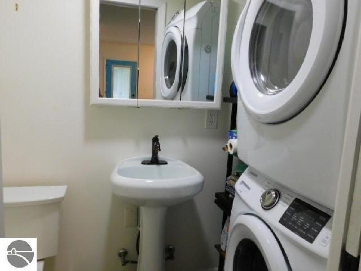 Casa de 2 dormitorios en Kalkaska, USA No. 430058