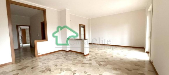 Apartamento de 4 habitaciónes en Lodi, Italy No. 247909 17