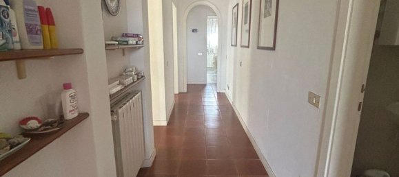 5 bedrooms Apartment in Pietrasanta, Italy No. 342756 16