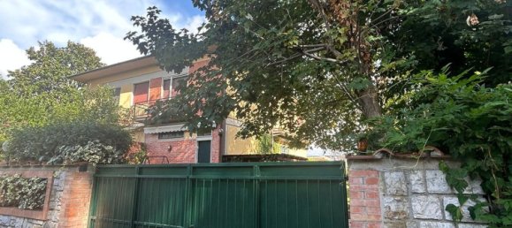 5 bedrooms Apartment in Pietrasanta, Italy No. 342756 3