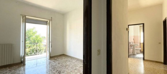 2 Schlafzimmer Wohnung in Isola del Liri, Italy, Nr. 54494 27