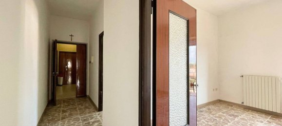 2 Schlafzimmer Wohnung in Isola del Liri, Italy, Nr. 54494 22