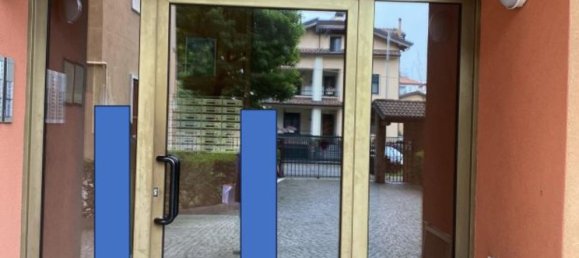 Apartamento de 2 habitaciónes en Garbagnate Milanese, Italy No. 219854 12