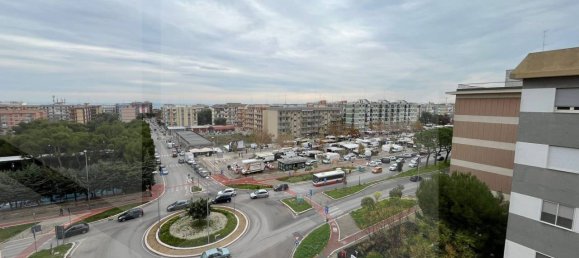 3 chambres Appartement à Bari, Italy No. 17300 24