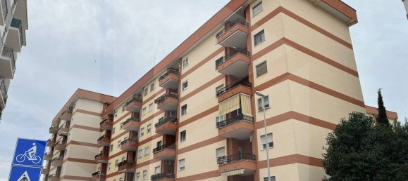 3 chambres Appartement à Bari, Italy No. 17300 36