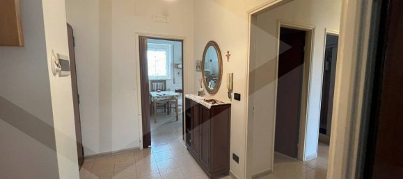 3 chambres Appartement à Bari, Italy No. 17300 5