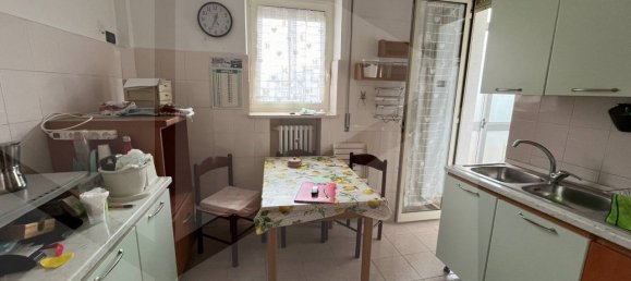 3 chambres Appartement à Bari, Italy No. 17300 18