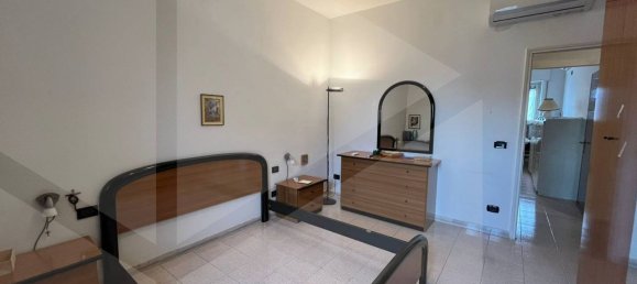 3 chambres Appartement à Bari, Italy No. 17300 7