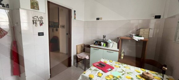 3 chambres Appartement à Bari, Italy No. 17300 21