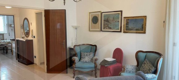 3 chambres Appartement à Bari, Italy No. 17300 40