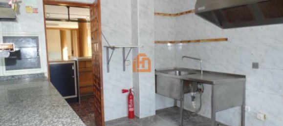  عقار تجاري في Garrafe de Torio, Spain 288متر مربع رقم 82975 9