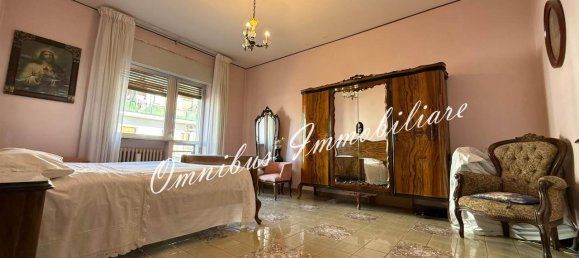5 rooms Apartment in Foggia, Italy No. 117674 25