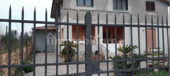 Villa T2 em Fiumicino, Italy N.º 272730 12