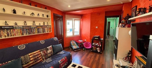 2 bedrooms Apartment in Gijon, Spain No. 162889 3