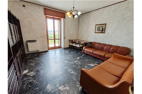 6 bedrooms House in Campolattaro, Italy No. 294236