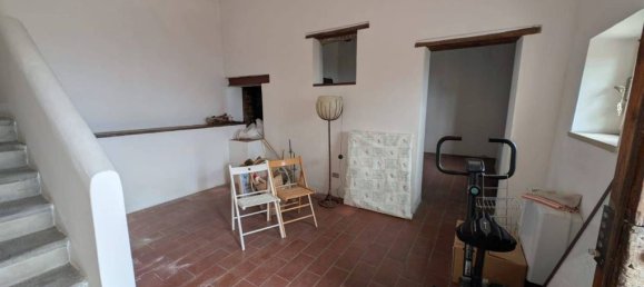 3 bedrooms Villa in Prato, Italy No. 76509 48