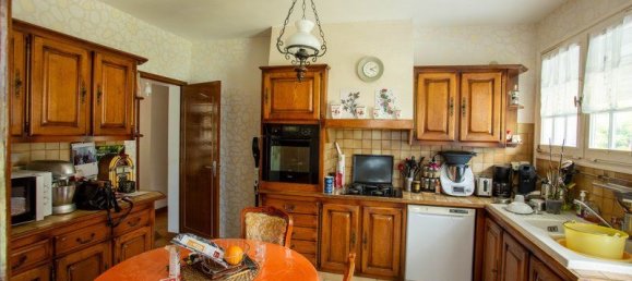 6 bedrooms House in Gironde, France No. 301070 5