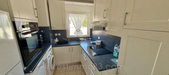 1 bedroom Apartment in Carqueiranne, France No. 190410 4