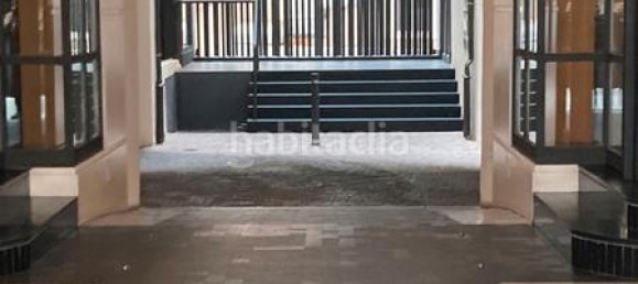 33m² Parking in Madrid, Spain No. 109155 3