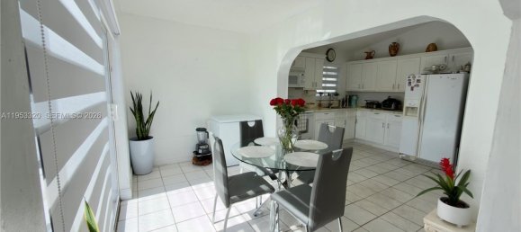 4 Schlafzimmer Villa in Miami, USA, Nr. 615127 16