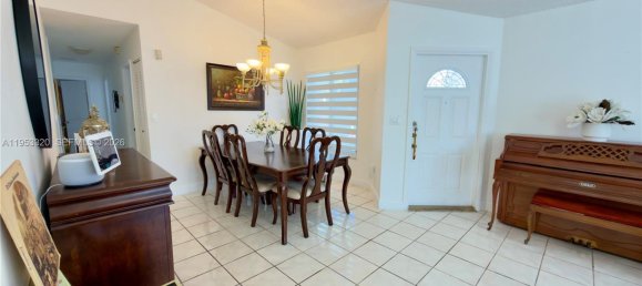 4 Schlafzimmer Villa in Miami, USA, Nr. 615127 23