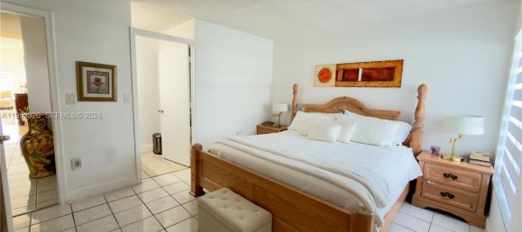 4 Schlafzimmer Villa in Miami, USA, Nr. 615127 13