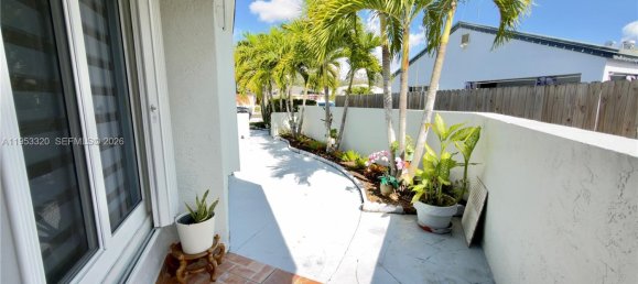 4 Schlafzimmer Villa in Miami, USA, Nr. 615127 25