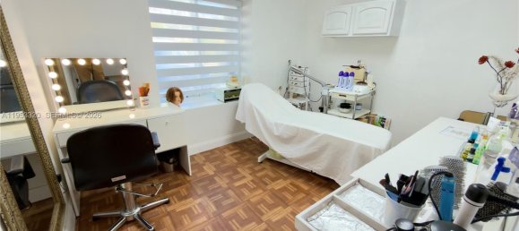 4 Schlafzimmer Villa in Miami, USA, Nr. 615127 5