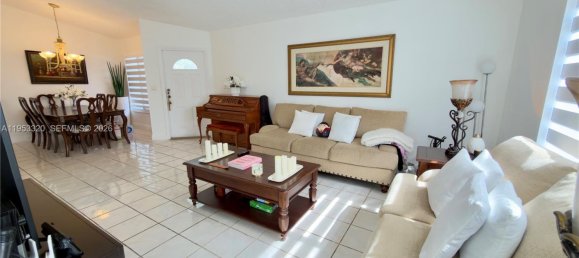 4 Schlafzimmer Villa in Miami, USA, Nr. 615127 20
