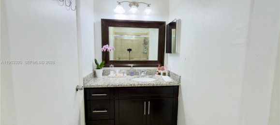 4 Schlafzimmer Villa in Miami, USA, Nr. 615127 10