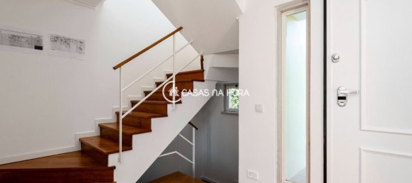 3 bedrooms House in Cascais, Portugal No. 179186 7