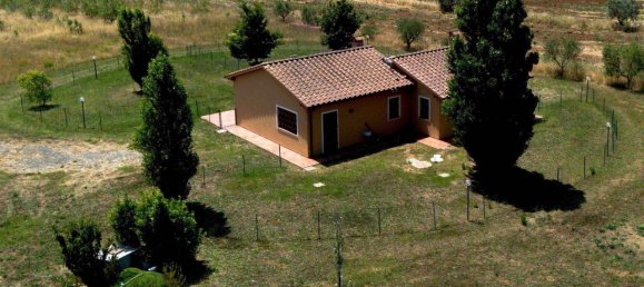 2 rooms House in Cecina, Italy No. 150521 5