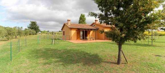 2 rooms House in Cecina, Italy No. 150521 20